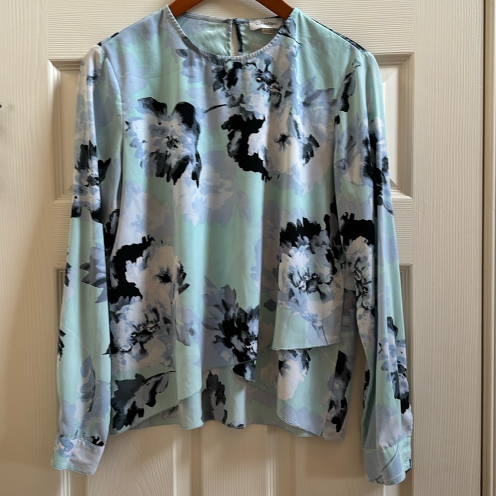 Calvin Klein Blouse.  Size small.  Used but in very good condition.